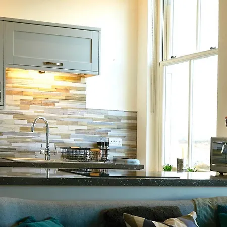 Sea View Serenity Breath Taking Sea View Sleeps 4 * Scarborough