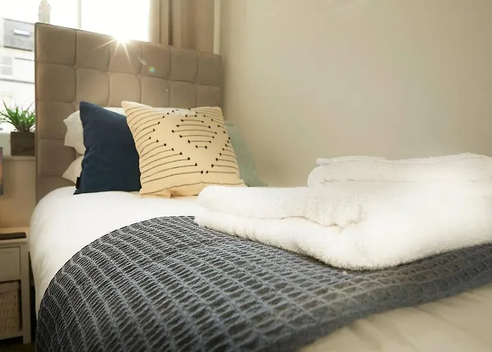 Sea View Serenity Breath Taking Sea View Sleeps 4